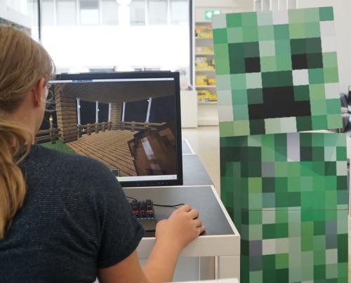 Bild Minecraft ; copyright Stadtbibliothek Bild Minecraft ; copyright Stadtbibliothek