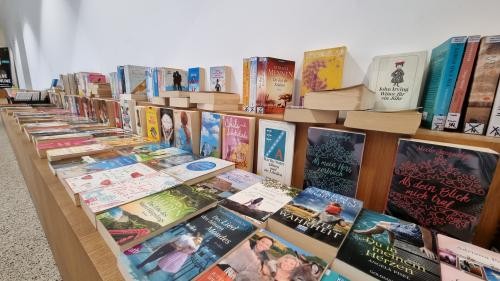 Bild Medienflohmarkt ; copyright Stadtbibliothek Bild Medienflohmarkt ; copyright Stadtbibliothek